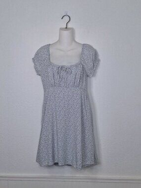 Hollister Floral Milkmaid Dress Daisies Sz M Cottagecore Dainty Sundress Prairie